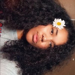 Meet your Posher, Sierra